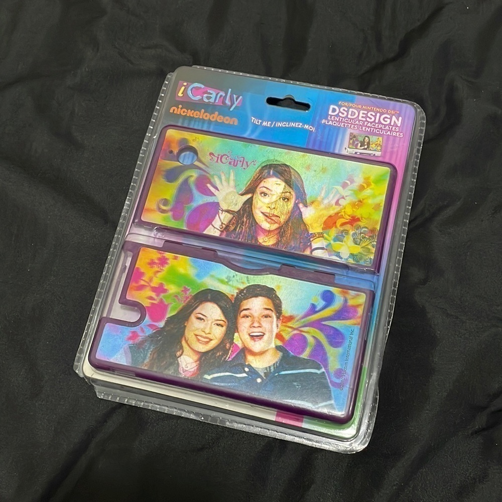 Nintendo DSi iCarly Faceplate